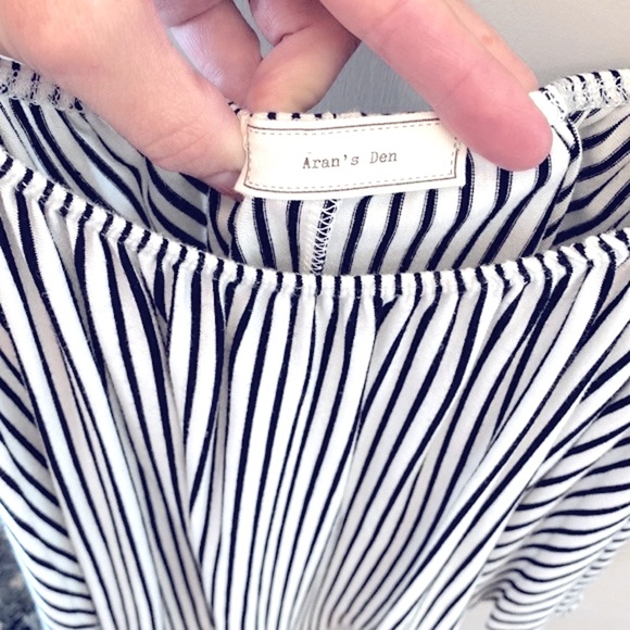 🖤+🤍 Jersey knit top - Picture 6 of 6